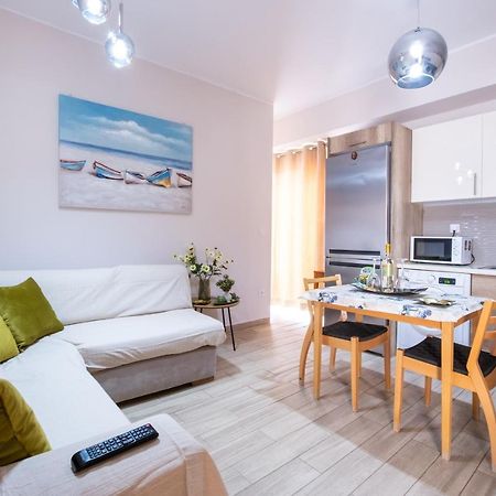Family Apartment Near Port Pireusz Kültér fotó