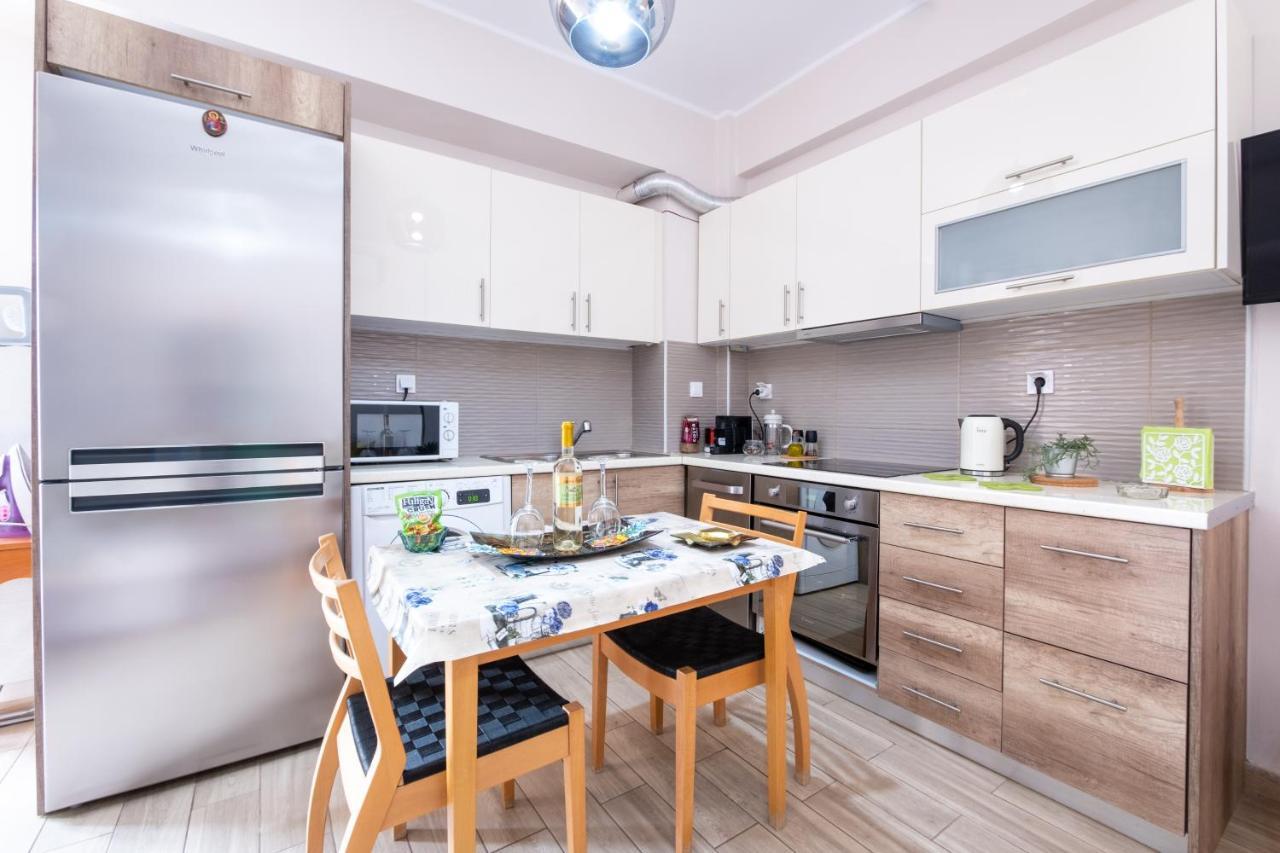 Family Apartment Near Port Pireusz Kültér fotó